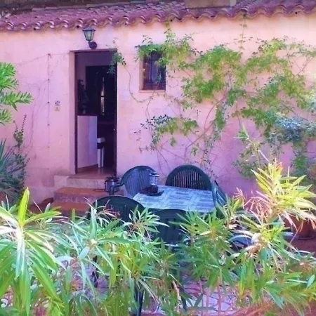 House Restanques